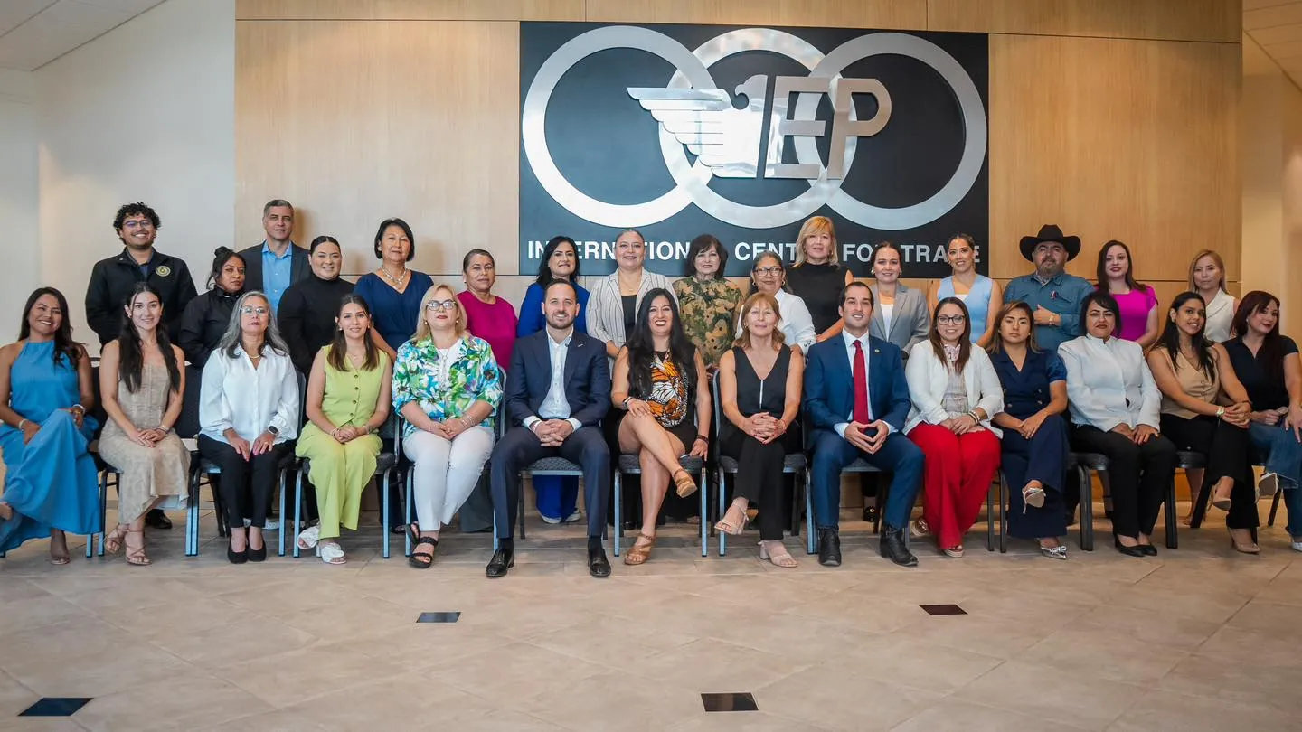 ALCALDE JACOBO RODRÍGUEZ ASISTE A LA CLAUSURA DE LA 6° EDICIÓN DE PCEME
