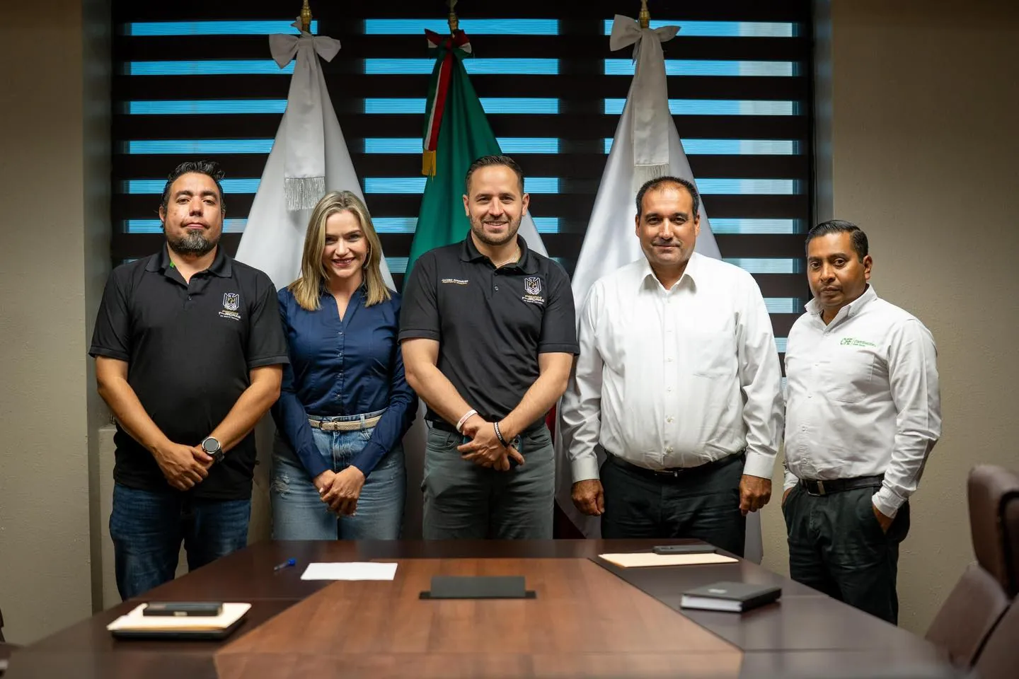 ALCALDE JACOBO RODRÍGUEZ SE REÚNE CON PERSONAL DE CFE PARA ATENDER PROBLEMÁTICAS DE LA CIUDAD