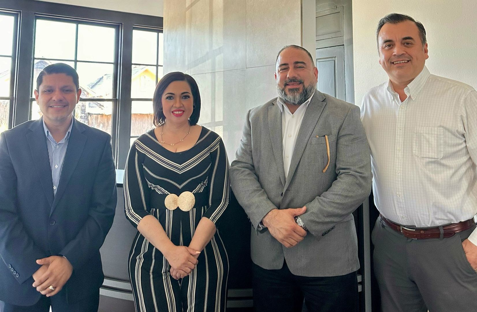 AUTORIDADES EDUCATIVAS DE EAGLE PASS Y PIEDRAS NEGRAS SE REÚNEN PARA TRABAJAR EN CONJUNTO