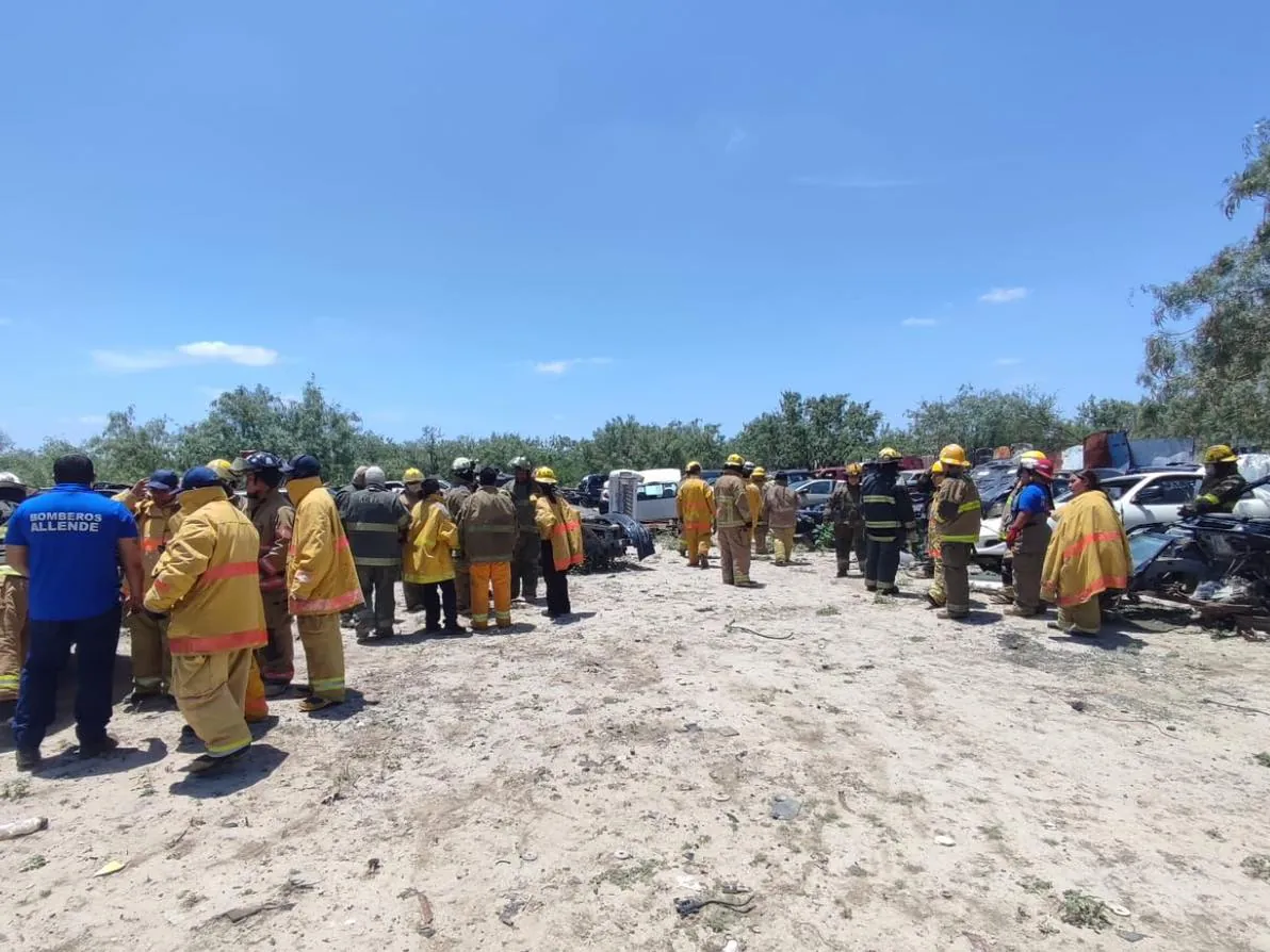 BOMBEROS REFUERZAN TÉCNICAS DE EXTRACCIÓN VEHICULAR EN JORNADA INTENSIVA DE CAPACITACIÓN