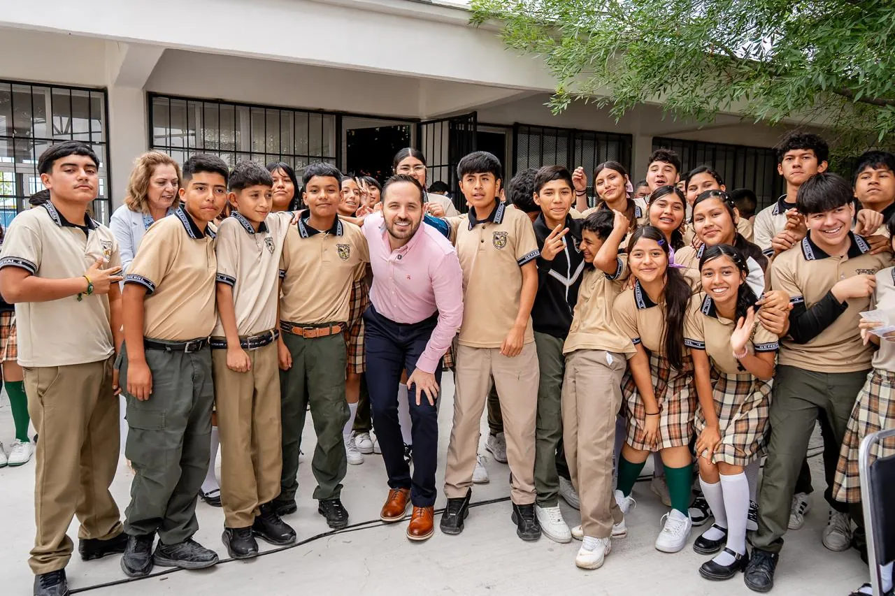 "BRIGADA JUVENTUD" EN LA SECUNDARIA GENERAL 4
