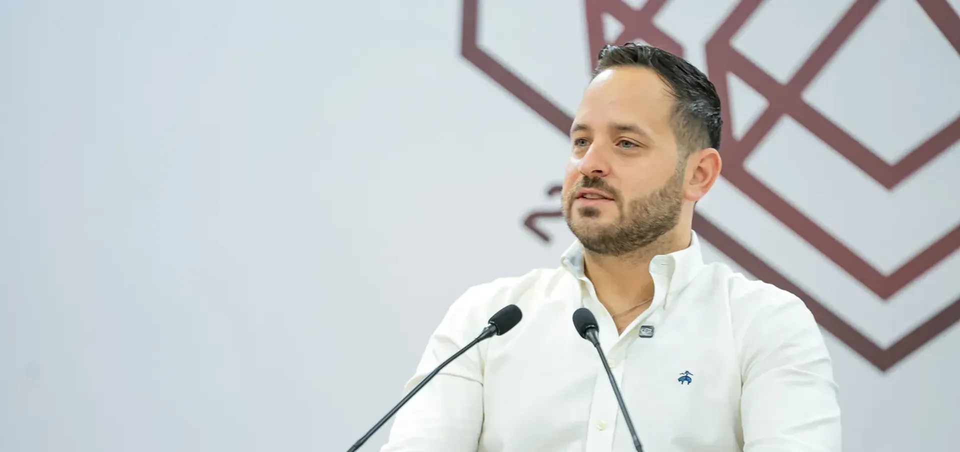 CONFERENCIA MATUTINA: INSTANCIA DE LA MUJER
