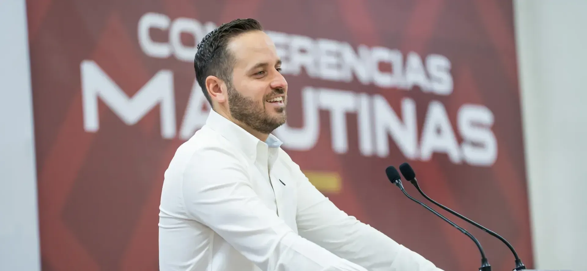 CONFERENCIA MATUTINA: CENTROS COMUNITARIOS
