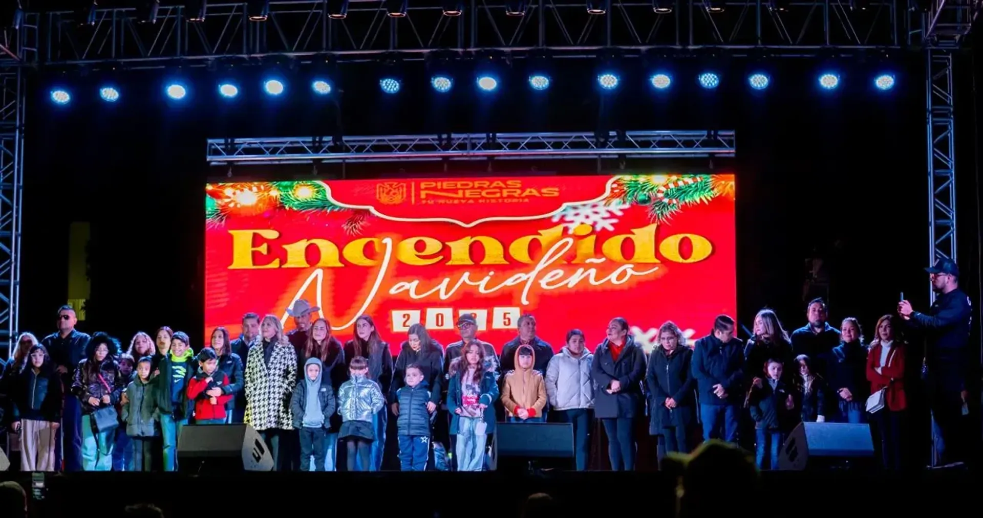 "ENCENDIDO NAVIDEÑO 2025"