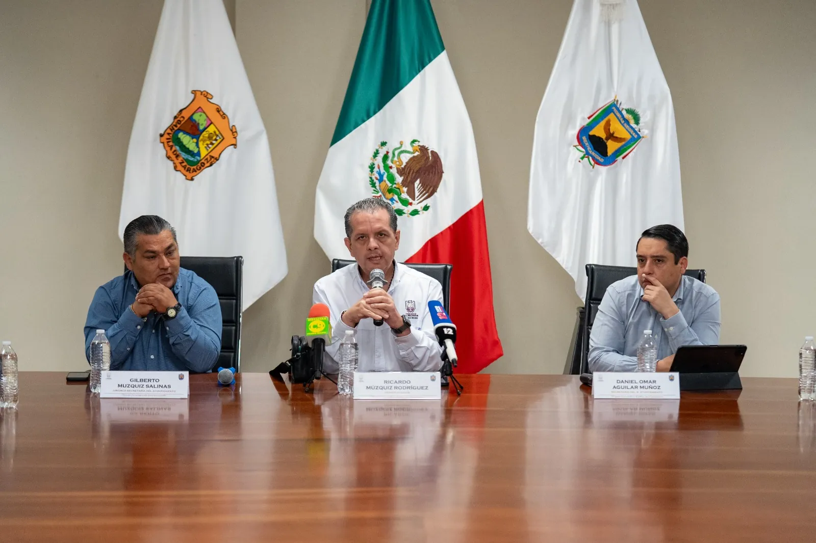 REUNION CON VECINOS DEL SECTOR EJIDO VILLA DE FUENTE